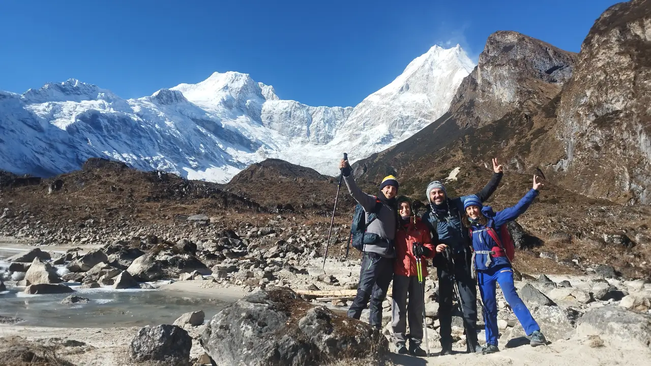 Manaslu Larke Pass Trek