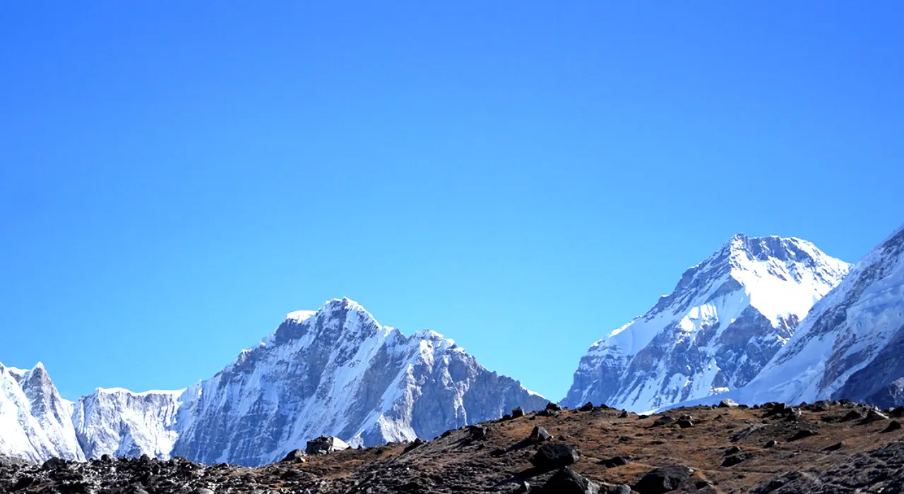 Everest Rainbow Valley